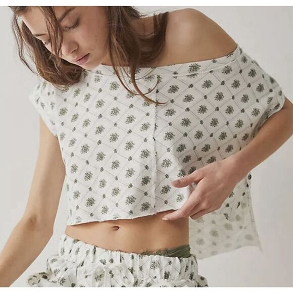 intimately free people organic cotton tee Cropped Oversized Size S - Picture 1 of 3